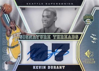 2007-08 SP Rookie Threads - Rookies Signature Threads Silver #49 Kevin Durant Front