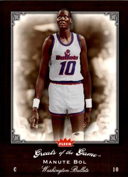2005-06 Fleer Greats of the Game #55 Manute Bol Front