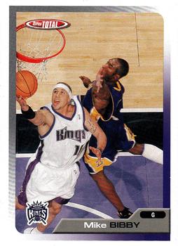 2005-06 Topps Total #10 Mike Bibby Front