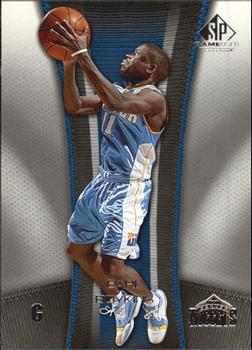 2006-07 SP Game Used #22 Earl Boykins Front
