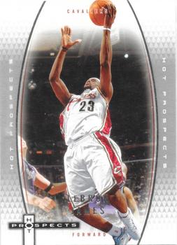2006-07 Fleer Hot Prospects #10 LeBron James Front