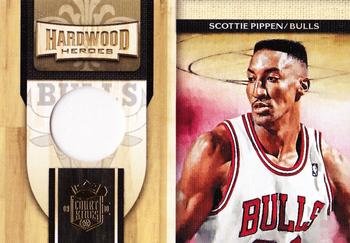 2009-10 Panini Court Kings - Hardwood Heroes Materials #11 Scottie Pippen Front