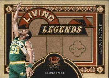 2009-10 Panini Crown Royale - Living Legends #19 Maurice Lucas Front