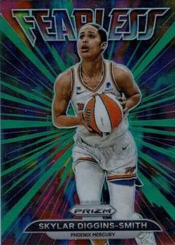 2022 Panini Prizm WNBA - Fearless Prizms Green #11 Skylar Diggins-Smith Front
