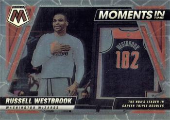 2021-22 Panini Mosaic - Moments in Time #8 Russell Westbrook Front