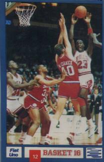 1988 Basket 16 Las Estrellas de la NBA #12 Michael Jordan Front