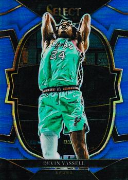 2022-23 Panini Select - Blue Prizms #64 Devin Vassell Front