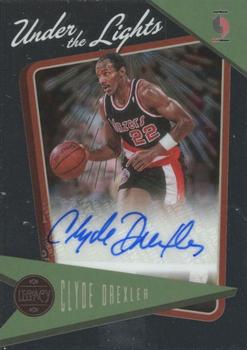 2022-23 Panini Chronicles - Under the Lights Autographs #ULA-CDX Clyde Drexler Front