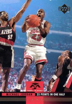 1993-94 Upper Deck Italian #169 Michael Jordan / 35 Points Front