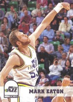 1993-94 Hoops Gold Medal Bread #NNO Mark Eaton Front