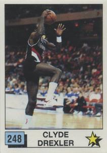 1989-90 Panini Stickers (Spanish) #248 Clyde Drexler Front