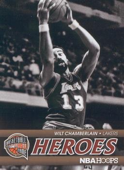2011-12 Hoops - Hall of Fame Heroes #11 Wilt Chamberlain Front