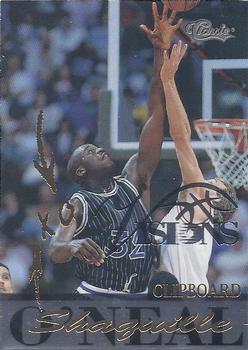 1995 Classic Visions #74 Shaquille O'Neal Front