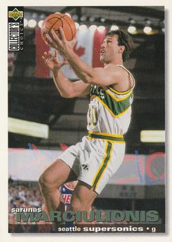 1995-96 Collector's Choice French I #150 Sarunas Marciulionis Front