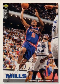 1995-96 Collector's Choice Portuguese II #31 Terry Mills Front