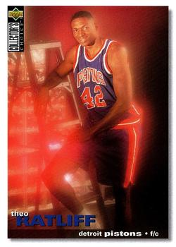 1995-96 Collector's Choice Spanish II #33 Theo Ratliff Front