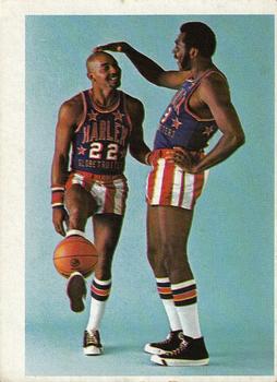 1971 Fleer Harlem Globetrotters #30 Curly Neal / Mel Davis Front