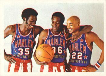 1971 Fleer Harlem Globetrotters #66 Ausbie, Meadowlark, and Neal Front