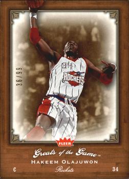 2005-06 Fleer Greats of the Game - Gold #47 Hakeem Olajuwon Front