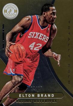 2012-13 Panini Totally Certified - Totally Gold #32 Elton Brand Front