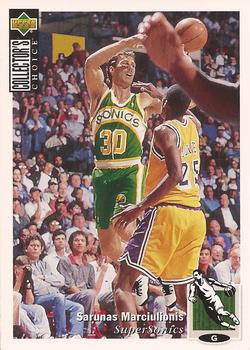 1994-95 Collector's Choice French #357 Sarunas Marciulionis Front