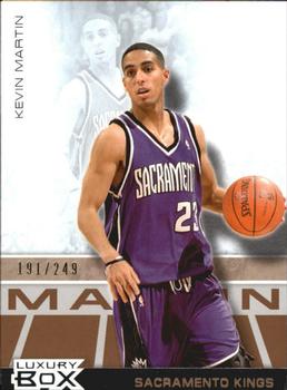 2007-08 Topps Luxury Box - Bronze #23 Kevin Martin Front
