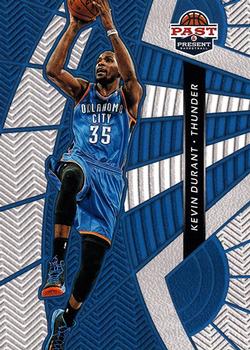 2012-13 Panini Past & Present - Treads #5 Kevin Durant Front