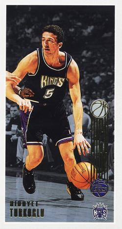  2000 Fleer Basketball Rookie Card (2000-01) #252 Hedo Turkoglu  : Collectibles & Fine Art