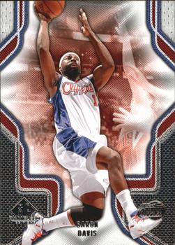 2009-10 SP Game Used #10 Baron Davis Front