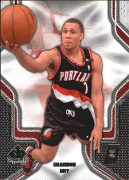 2009-10 SP Game Used #15 Brandon Roy Front