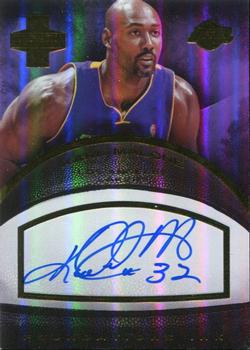 2013-14 Panini Innovation - Foundations Ink Gold #39 Karl Malone Front