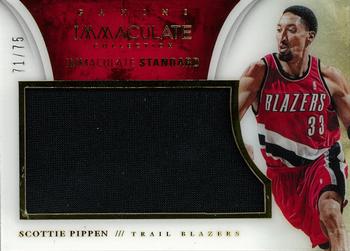 2013-14 Panini Immaculate Collection - Immaculate Standard Materials #95 Scottie Pippen Front