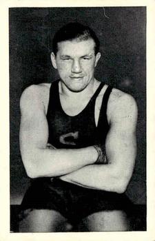 1935 United Tobacco World Famous Boxers #6 Tommy Farr Front