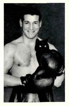 1935 United Tobacco World Famous Boxers #16 Len Harvey Front