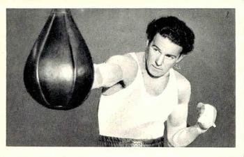 1935 United Tobacco World Famous Boxers #40 Jack Doyle Front