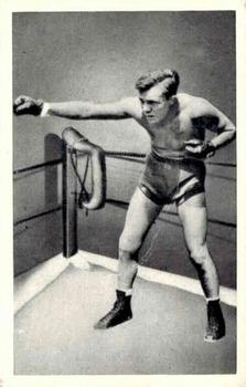 1935 United Tobacco World Famous Boxers #59 Lou Ambers Front