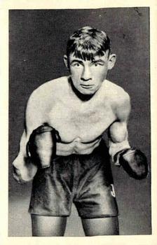 1935 United Tobacco World Famous Boxers #66 Jimmy Walsh Front