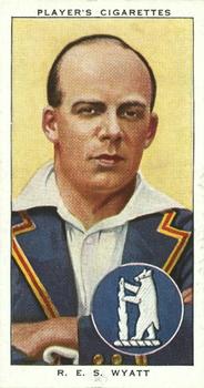 1938 Player's Cricketers #33 Robert E.S. Wyatt Front