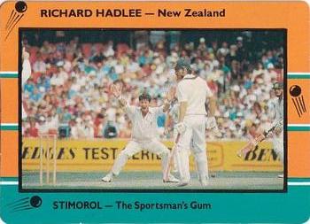 1988-89 Scanlens Stimorol Cricket #55 Richard Hadlee Front