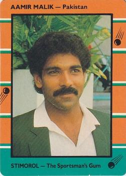 1988-89 Scanlens Stimorol Cricket #112 Aamir Malik Front
