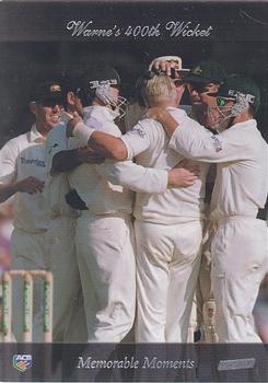 2002 ACB Platinum #093 Warne's 400th Wicket Front