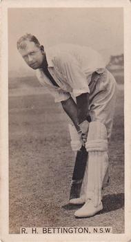 1928-29 Wills's Cricket Season #NNO Reg Bettington Front