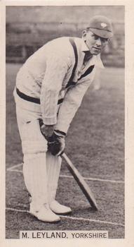 1928-29 Wills's Cricket Season #NNO Maurice Leyland Front