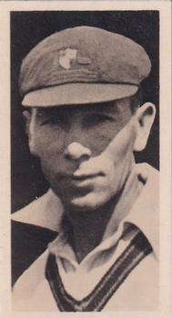1928 Major Drapkin & Co. Australian and English Test Cricketers #20 Arthur Mailey Front