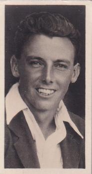 1928 Major Drapkin & Co. Australian and English Test Cricketers #30 Maurice Tate Front