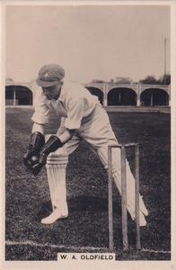 1928 J.Millhoff & Co Famous Test Cricketers (Large) #25 Bert Oldfield Front