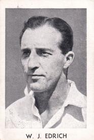 1947 Amalgamated Press Radio Fun Cricketers #22 Bill Edrich Front