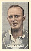 1936-37 Allen's Cricketers #7 Bill O'Reilly Front