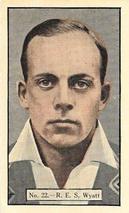 1936-37 Allen's Cricketers #22 Robert E.S. Wyatt Front