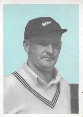 1958 Master Vending Cricketer Series New Zealand #6 Trevor Meale Front